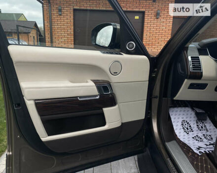 Коричневый Ленд Ровер Рендж Ровер, объемом двигателя 2.99 л и пробегом 203 тыс. км за 30500 $, фото 7 на Automoto.ua