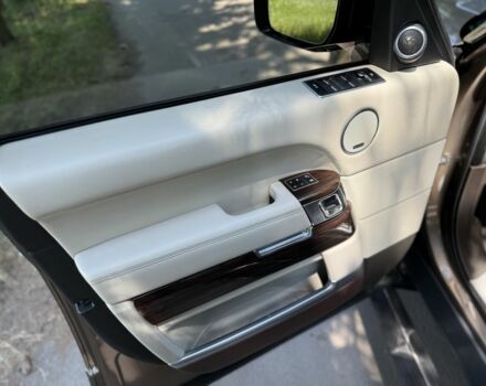 Коричневый Ленд Ровер Рендж Ровер, объемом двигателя 4.4 л и пробегом 200 тыс. км за 37700 $, фото 16 на Automoto.ua