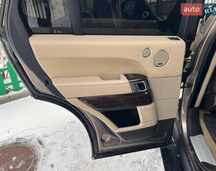 Коричневый Ленд Ровер Рендж Ровер, объемом двигателя 3 л и пробегом 240 тыс. км за 27000 $, фото 28 на Automoto.ua
