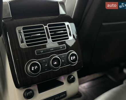 Коричневий Ленд Ровер Рендж Ровер, об'ємом двигуна 3 л та пробігом 205 тис. км за 28900 $, фото 51 на Automoto.ua