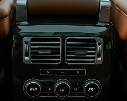 Коричневый Ленд Ровер Рендж Ровер, объемом двигателя 2.99 л и пробегом 261 тыс. км за 39900 $, фото 38 на Automoto.ua