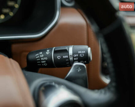 Коричневый Ленд Ровер Рендж Ровер, объемом двигателя 2.99 л и пробегом 261 тыс. км за 39900 $, фото 53 на Automoto.ua