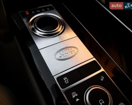Коричневый Ленд Ровер Рендж Ровер, объемом двигателя 5 л и пробегом 81 тыс. км за 56000 $, фото 22 на Automoto.ua