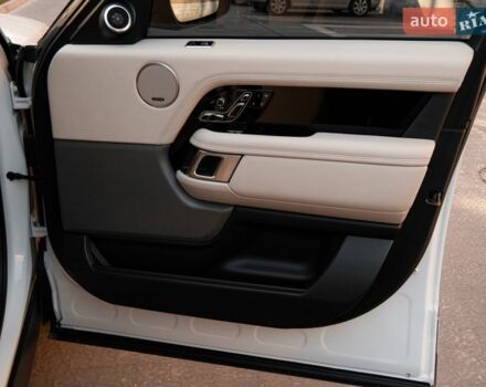 Коричневый Ленд Ровер Рендж Ровер, объемом двигателя 5 л и пробегом 81 тыс. км за 56000 $, фото 40 на Automoto.ua