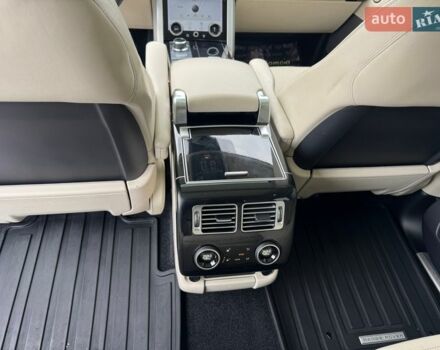 Коричневий Ленд Ровер Рендж Ровер, об'ємом двигуна 5 л та пробігом 174 тис. км за 49900 $, фото 74 на Automoto.ua