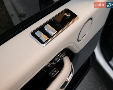 Коричневый Ленд Ровер Рендж Ровер, объемом двигателя 5 л и пробегом 81 тыс. км за 56000 $, фото 30 на Automoto.ua