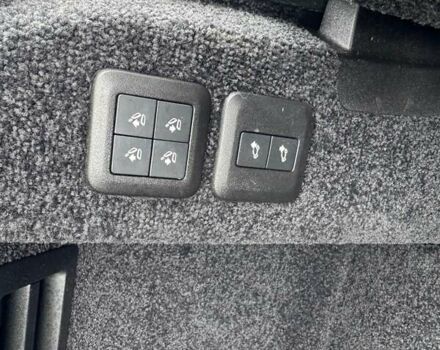 Коричневий Ленд Ровер Рендж Ровер, об'ємом двигуна 5 л та пробігом 174 тис. км за 49900 $, фото 37 на Automoto.ua