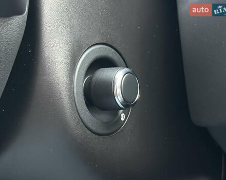 Коричневий Ленд Ровер Рендж Ровер, об'ємом двигуна 4.37 л та пробігом 37 тис. км за 95000 $, фото 76 на Automoto.ua