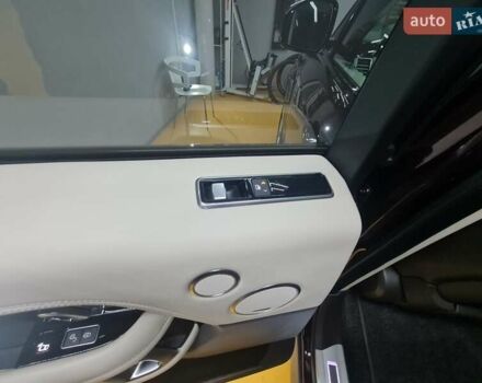 Коричневый Ленд Ровер Рендж Ровер, объемом двигателя 2 л и пробегом 110 тыс. км за 69000 $, фото 5 на Automoto.ua