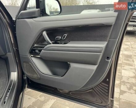 Коричневый Ленд Ровер Рендж Ровер, объемом двигателя 4.39 л и пробегом 50 тыс. км за 245000 $, фото 37 на Automoto.ua