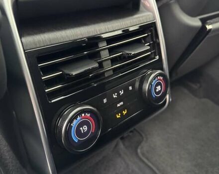 Коричневый Ленд Ровер Рендж Ровер, объемом двигателя 4.39 л и пробегом 50 тыс. км за 245000 $, фото 48 на Automoto.ua