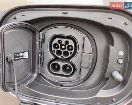 Коричневый Ленд Ровер Рендж Ровер, объемом двигателя 3 л и пробегом 34 тыс. км за 196616 $, фото 20 на Automoto.ua