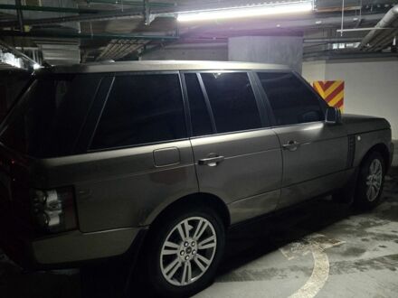 Коричневий Ленд Ровер Рендж Ровер, об'ємом двигуна 5 л та пробігом 208 тис. км за 12000 $, фото 1 на Automoto.ua