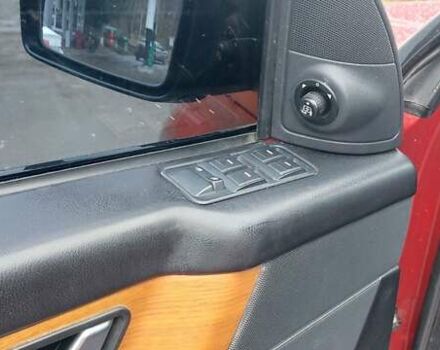 Червоний Ленд Ровер Рендж Ровер, об'ємом двигуна 4.2 л та пробігом 268 тис. км за 8300 $, фото 8 на Automoto.ua