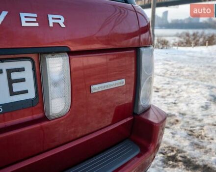 Червоний Ленд Ровер Рендж Ровер, об'ємом двигуна 4.2 л та пробігом 406 тис. км за 9520 $, фото 12 на Automoto.ua