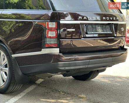 Красный Ленд Ровер Рендж Ровер, объемом двигателя 4.37 л и пробегом 175 тыс. км за 62000 $, фото 18 на Automoto.ua