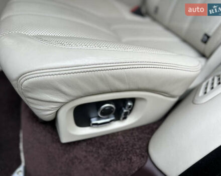 Красный Ленд Ровер Рендж Ровер, объемом двигателя 4.37 л и пробегом 175 тыс. км за 62000 $, фото 54 на Automoto.ua