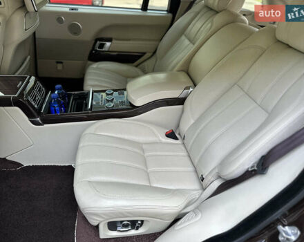 Красный Ленд Ровер Рендж Ровер, объемом двигателя 4.37 л и пробегом 175 тыс. км за 62000 $, фото 47 на Automoto.ua