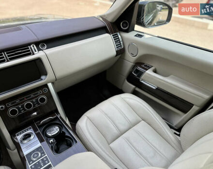 Красный Ленд Ровер Рендж Ровер, объемом двигателя 4.37 л и пробегом 175 тыс. км за 62000 $, фото 28 на Automoto.ua