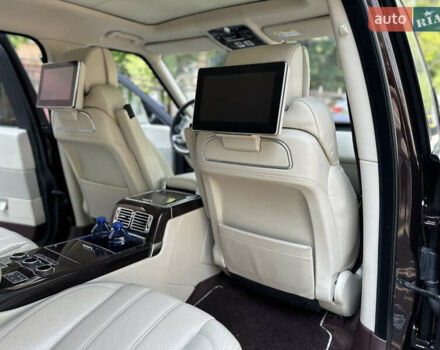 Красный Ленд Ровер Рендж Ровер, объемом двигателя 4.37 л и пробегом 175 тыс. км за 62000 $, фото 58 на Automoto.ua