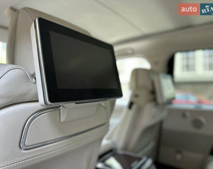 Красный Ленд Ровер Рендж Ровер, объемом двигателя 4.37 л и пробегом 175 тыс. км за 62000 $, фото 49 на Automoto.ua