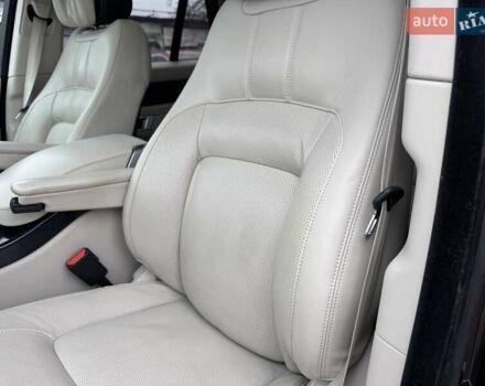 Красный Ленд Ровер Рендж Ровер, объемом двигателя 3 л и пробегом 139 тыс. км за 51900 $, фото 110 на Automoto.ua