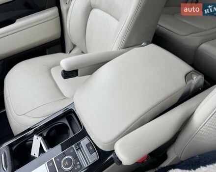 Красный Ленд Ровер Рендж Ровер, объемом двигателя 3 л и пробегом 139 тыс. км за 51900 $, фото 141 на Automoto.ua