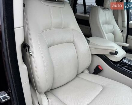 Красный Ленд Ровер Рендж Ровер, объемом двигателя 3 л и пробегом 139 тыс. км за 51900 $, фото 56 на Automoto.ua