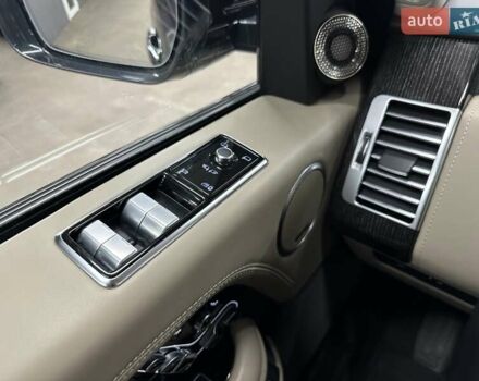 Красный Ленд Ровер Рендж Ровер, объемом двигателя 4.37 л и пробегом 37 тыс. км за 88500 $, фото 43 на Automoto.ua