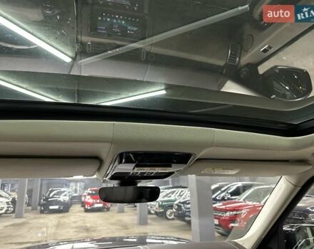 Красный Ленд Ровер Рендж Ровер, объемом двигателя 4.37 л и пробегом 37 тыс. км за 88500 $, фото 37 на Automoto.ua