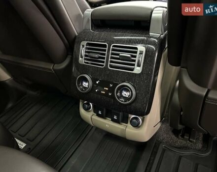 Красный Ленд Ровер Рендж Ровер, объемом двигателя 4.37 л и пробегом 37 тыс. км за 88500 $, фото 27 на Automoto.ua