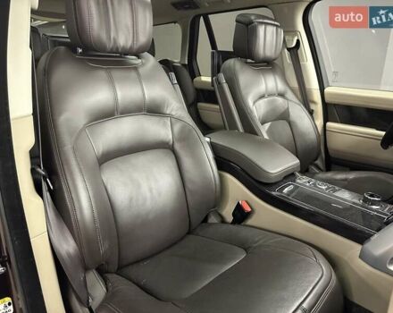 Красный Ленд Ровер Рендж Ровер, объемом двигателя 4.37 л и пробегом 37 тыс. км за 88500 $, фото 32 на Automoto.ua