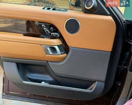 Красный Ленд Ровер Рендж Ровер, объемом двигателя 3 л и пробегом 115 тыс. км за 94000 $, фото 2 на Automoto.ua