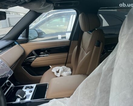 Ленд Ровер Рендж Ровер 2023 в Киеве на Automoto.ua Ленд Ровер Рендж Ровер, объемом двигателя 3 л и пробегом 1 тыс. км за 206131 $, фото 6 на Automoto.ua