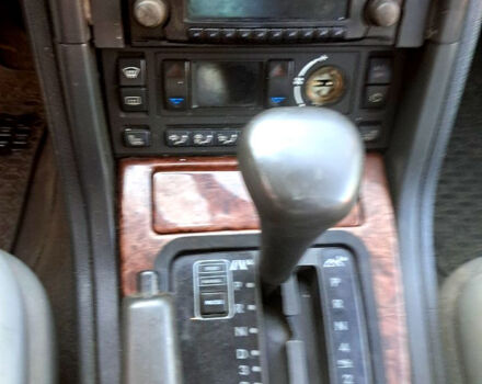 Ленд Ровер Рендж Ровер, объемом двигателя 2.5 л и пробегом 222 тыс. км за 3200 $, фото 1 на Automoto.ua