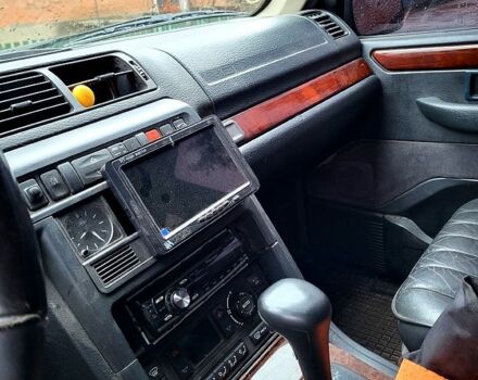 Ленд Ровер Рендж Ровер, объемом двигателя 2.5 л и пробегом 230 тыс. км за 3300 $, фото 6 на Automoto.ua