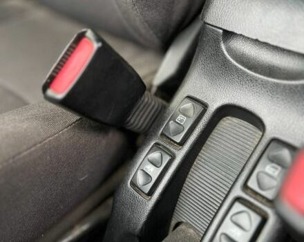 Ленд Ровер Рендж Ровер, объемом двигателя 2 л и пробегом 200 тыс. км за 2650 $, фото 11 на Automoto.ua