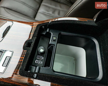 Ленд Ровер Рендж Ровер, объемом двигателя 5 л и пробегом 176 тыс. км за 26688 $, фото 20 на Automoto.ua