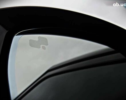 Ленд Ровер Рендж Ровер, объемом двигателя 3 л и пробегом 124 тыс. км за 35000 $, фото 5 на Automoto.ua