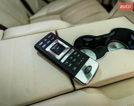 Ленд Ровер Рендж Ровер, об'ємом двигуна 4.4 л та пробігом 170 тис. км за 47517 $, фото 24 на Automoto.ua