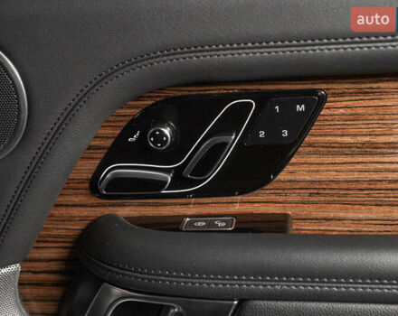 Ленд Ровер Рендж Ровер, об'ємом двигуна 3 л та пробігом 70 тис. км за 49500 $, фото 4 на Automoto.ua