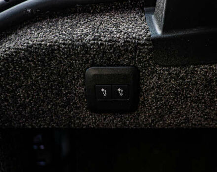 Ленд Ровер Рендж Ровер, об'ємом двигуна 3 л та пробігом 103 тис. км за 76650 $, фото 7 на Automoto.ua