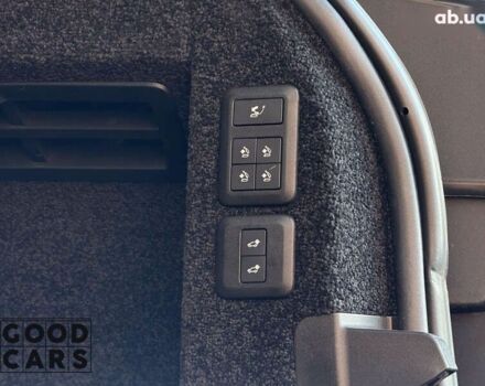 Ленд Ровер Рендж Ровер, объемом двигателя 3 л и пробегом 80 тыс. км за 107000 $, фото 19 на Automoto.ua