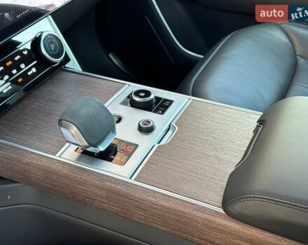 Ленд Ровер Рендж Ровер, об'ємом двигуна 4.39 л та пробігом 47 тис. км за 160000 $, фото 35 на Automoto.ua