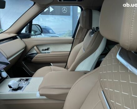 Ленд Ровер Рендж Ровер 2023 в Киеве на Automoto.ua Ленд Ровер Рендж Ровер, объемом двигателя 4.4 л и пробегом 0 тыс. км за 291806 $, фото 46 на Automoto.ua