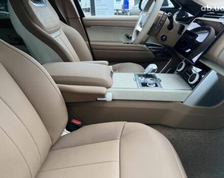 Ленд Ровер Рендж Ровер 2023 в Киеве на Automoto.ua Ленд Ровер Рендж Ровер, объемом двигателя 4.4 л и пробегом 0 тыс. км за 291806 $, фото 40 на Automoto.ua