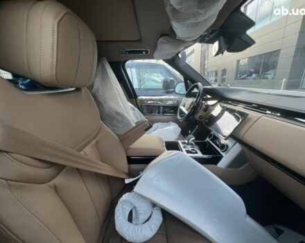 Ленд Ровер Рендж Ровер 2023 в Киеве на Automoto.ua Ленд Ровер Рендж Ровер, объемом двигателя 4.4 л и пробегом 0 тыс. км за 235184 $, фото 33 на Automoto.ua