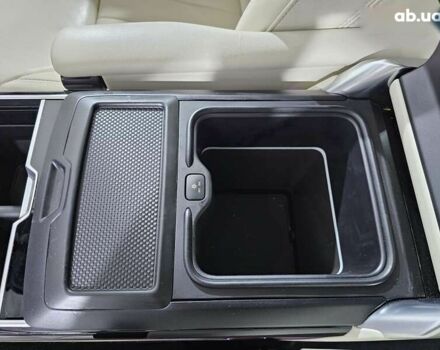 Ленд Ровер Рендж Ровер, об'ємом двигуна 4.4 л та пробігом 39 тис. км за 159999 $, фото 29 на Automoto.ua