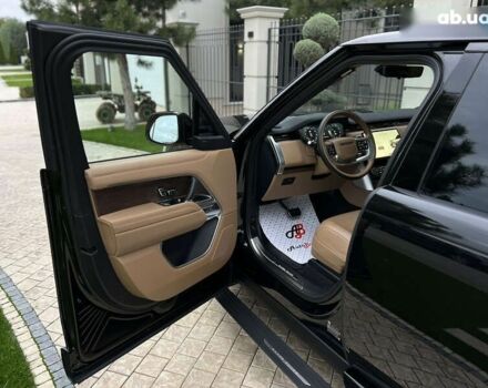 Ленд Ровер Рендж Ровер 2023 у Одесі на Automoto.ua Ленд Ровер Рендж Ровер, об'ємом двигуна 0 л та пробігом 28 тис. км за 175000 $, фото 23 на Automoto.ua