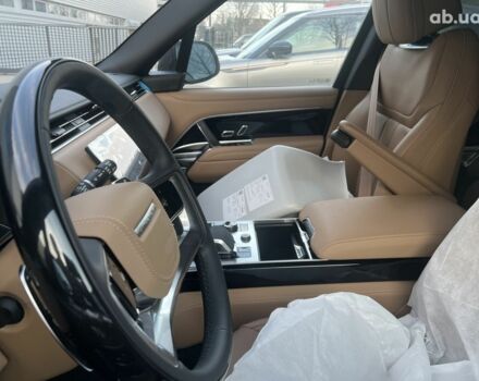 Ленд Ровер Рендж Ровер 2023 в Киеве на Automoto.ua Ленд Ровер Рендж Ровер, объемом двигателя 4.4 л и пробегом 0 тыс. км за 235184 $, фото 27 на Automoto.ua